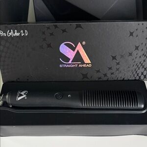 Straight Ahead Pro Glider 2.0 Hair Straightener - Black